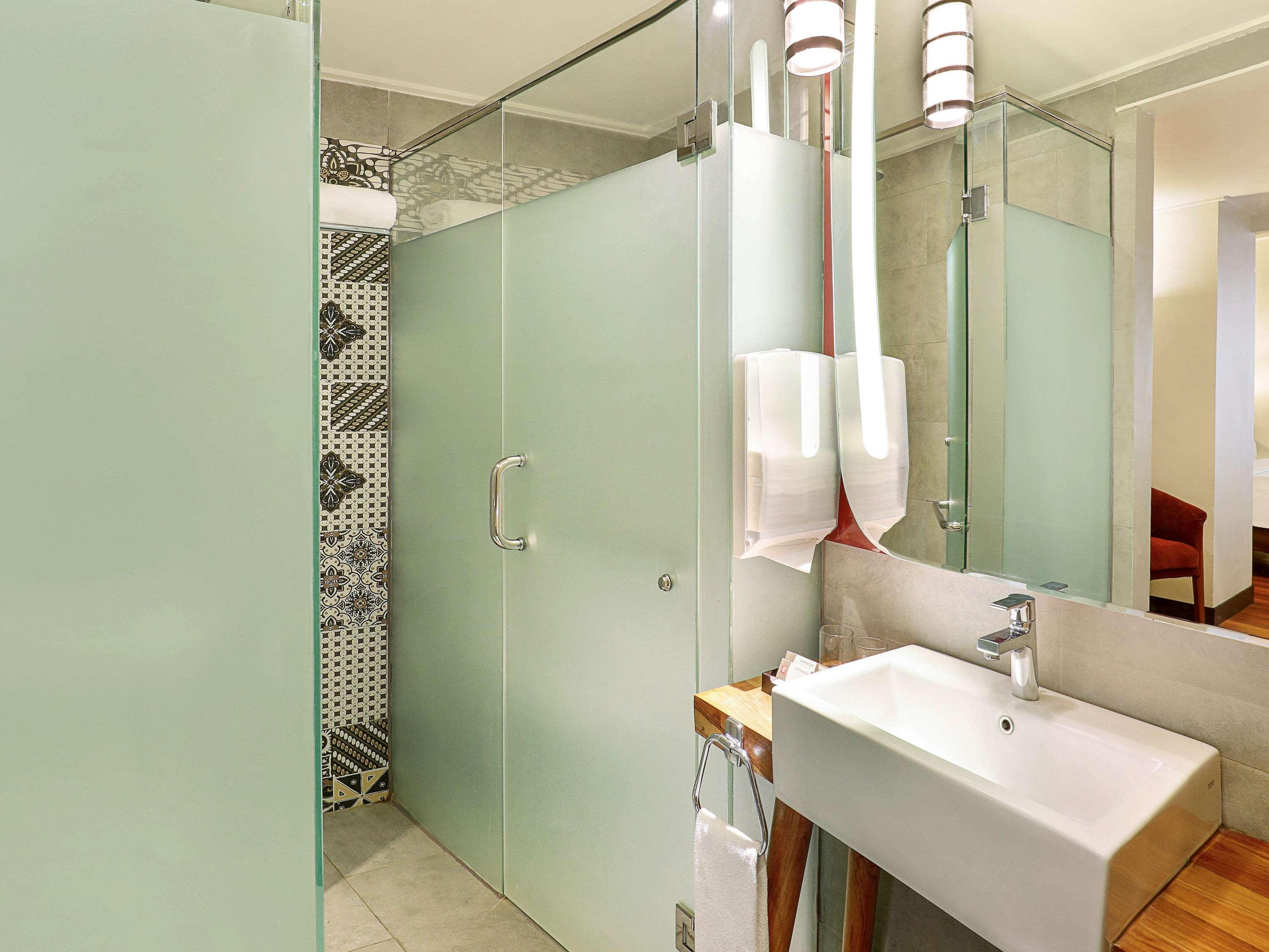 Ibis Malioboro Hotel Yogyakarta Ngoại thất bức ảnh