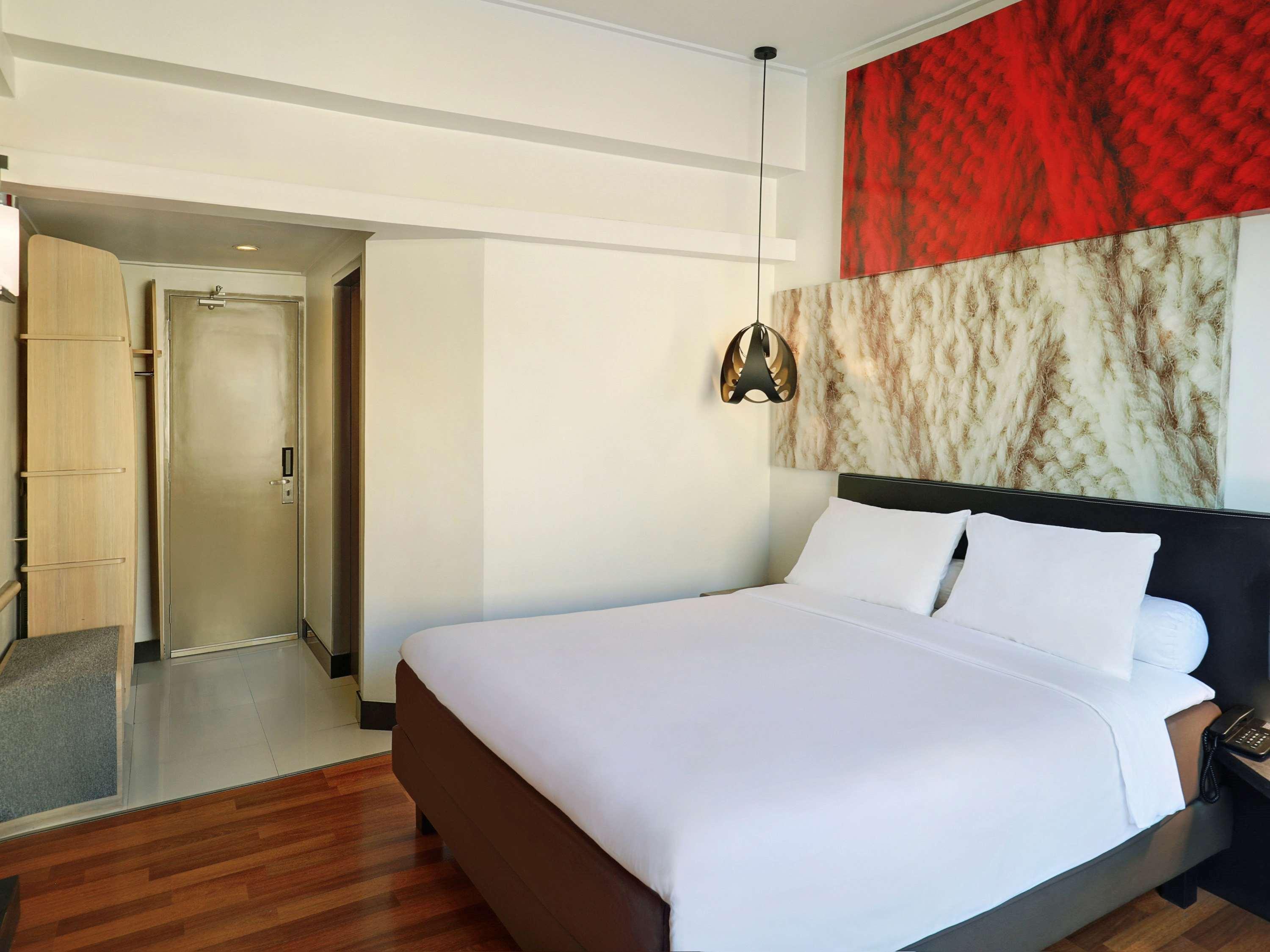 Ibis Malioboro Hotel Yogyakarta Ngoại thất bức ảnh