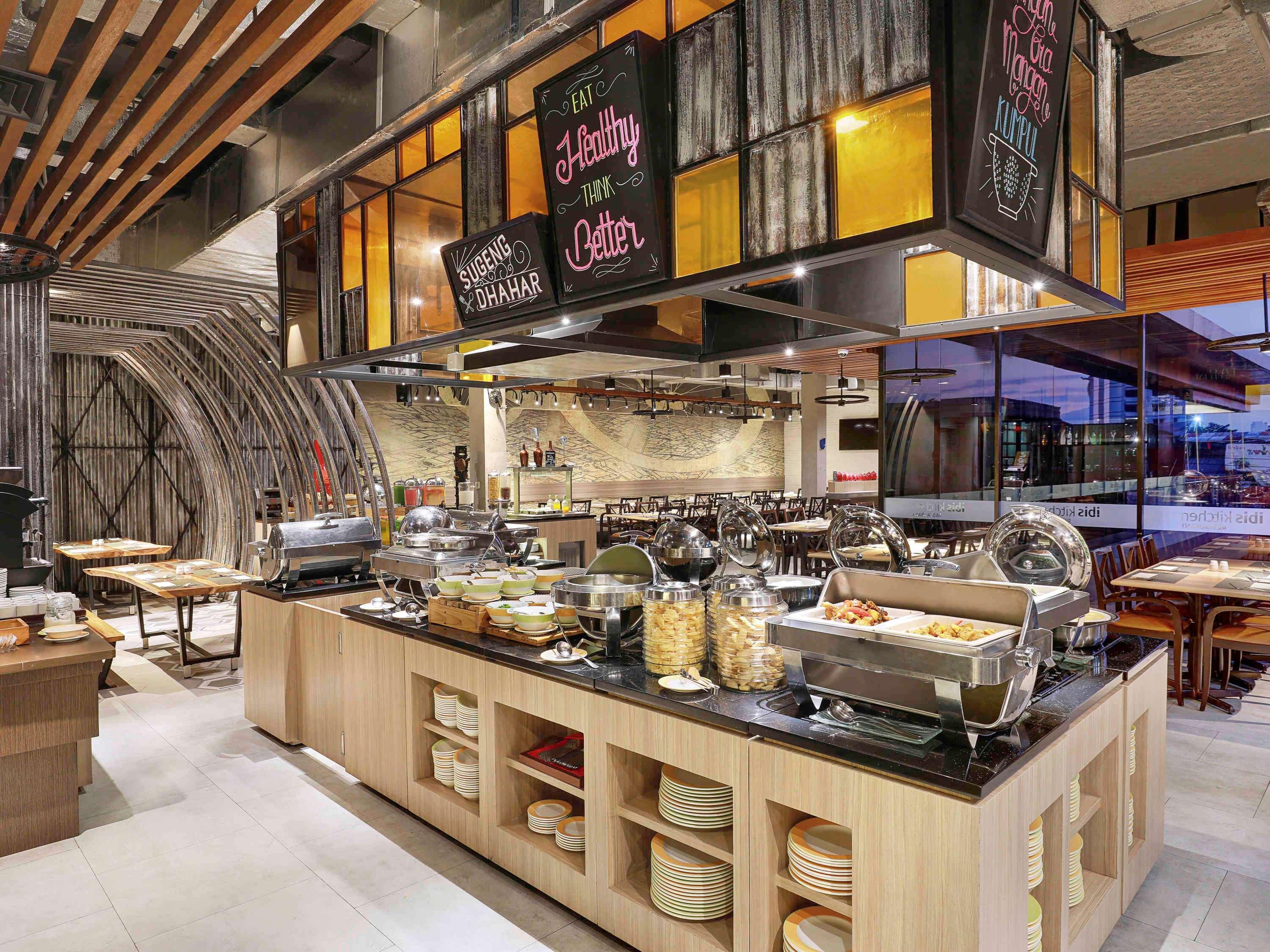 Ibis Malioboro Hotel Yogyakarta Ngoại thất bức ảnh