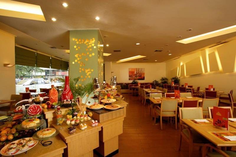 Ibis Malioboro Hotel Yogyakarta Ngoại thất bức ảnh
