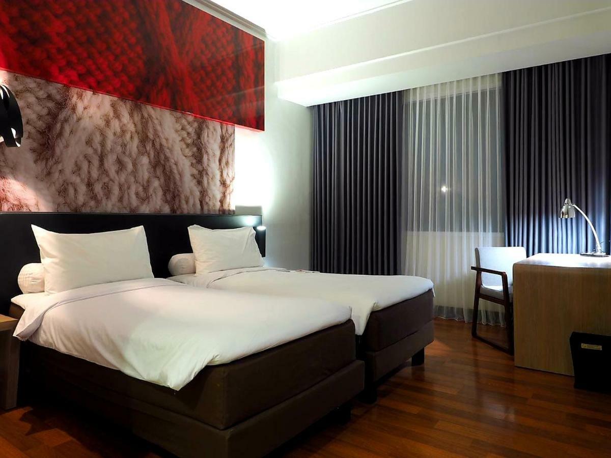Ibis Malioboro Hotel Yogyakarta Ngoại thất bức ảnh